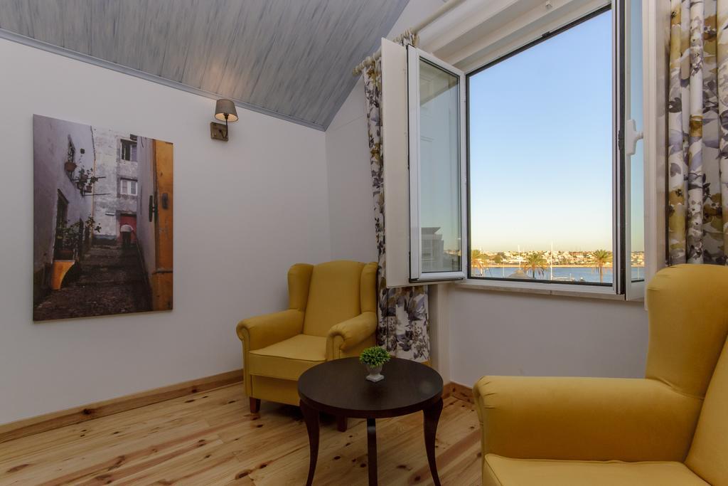 Villa Rio Guest House Suites بورتيماو المظهر الخارجي الصورة